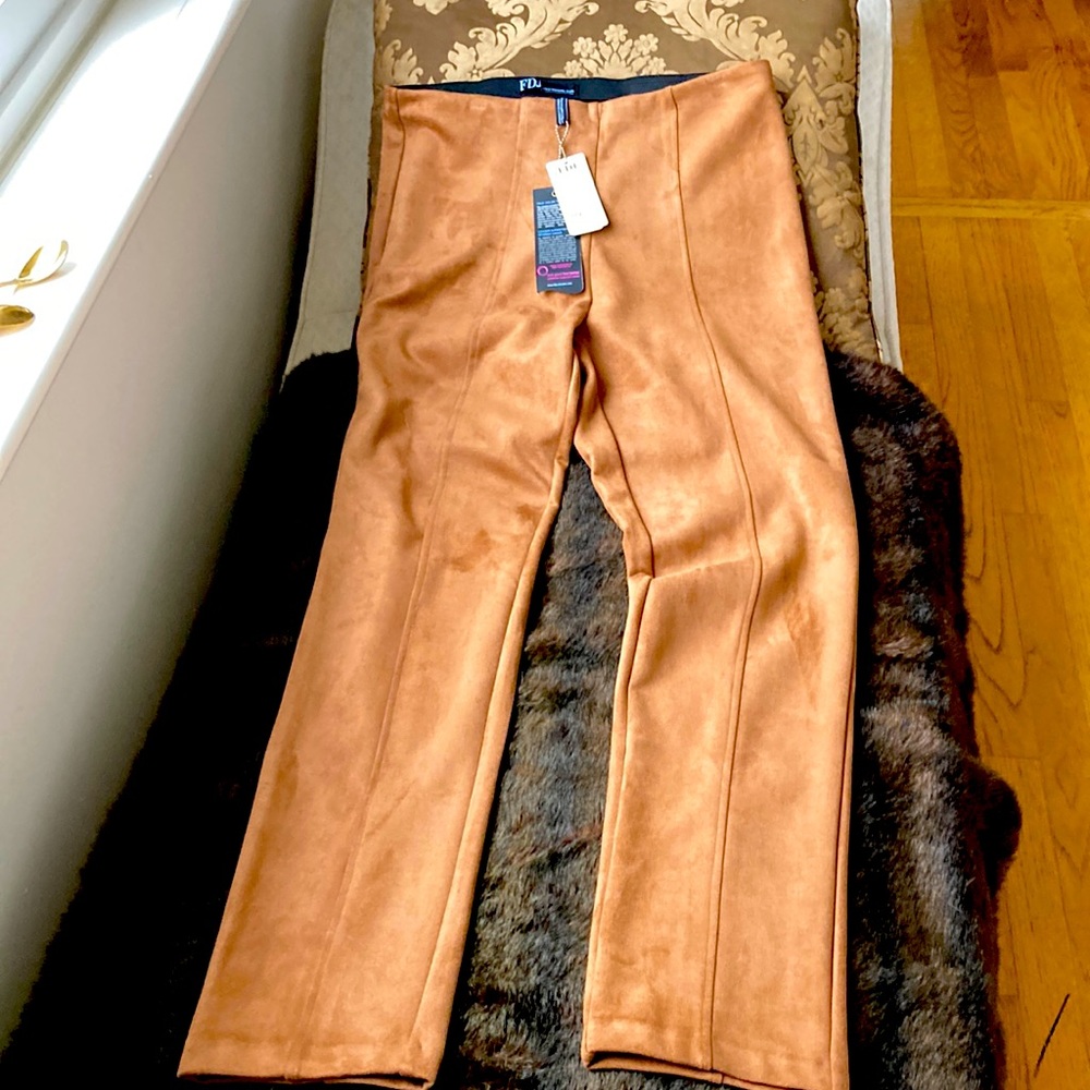 NWT Suede Feel Leggings